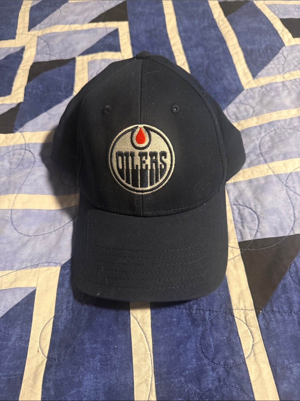 NHL Edmonton Oilers Navy Blue Baseball Cap